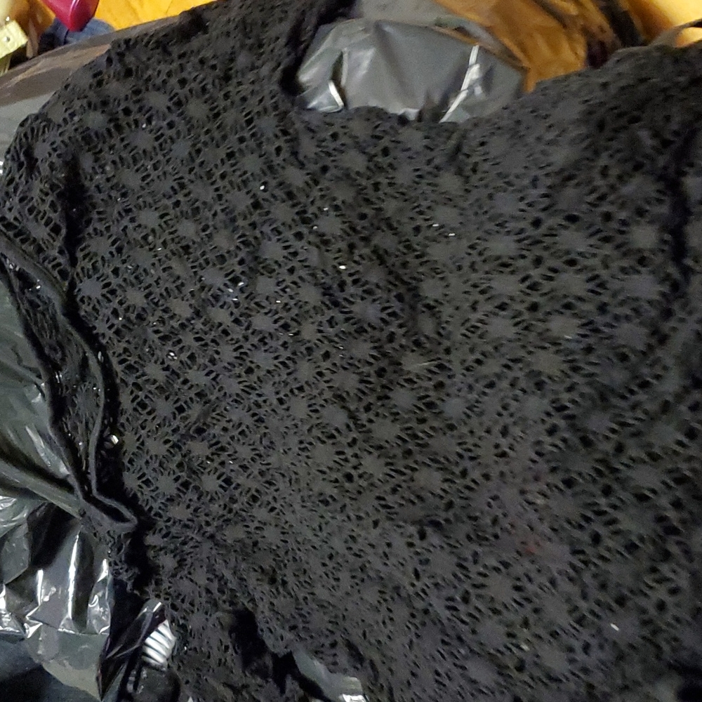 Women's holey top in good shape long sleeve not a tee